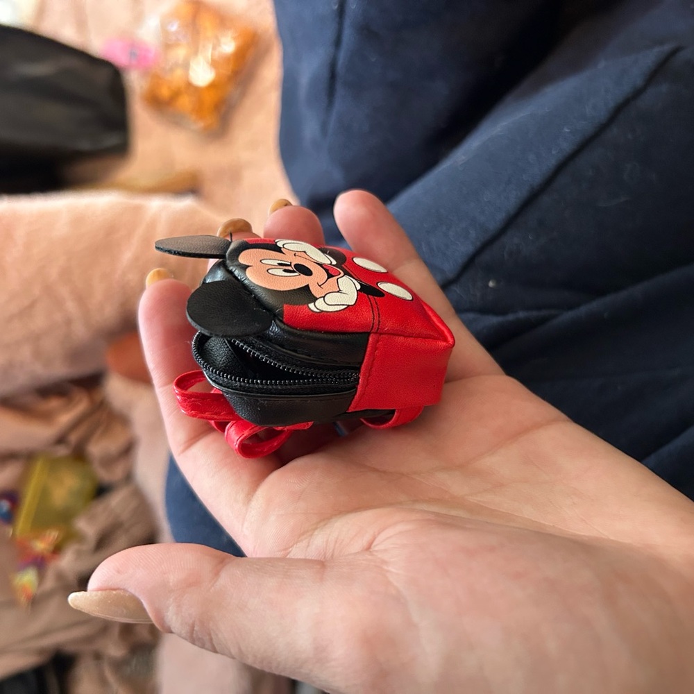 Mickey Mouse Red Mini Coin Purse - Picture 2 of 9